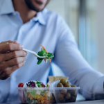 Mengenal Teknik Mindful Eating, Cara Makan Sehat Tanpa Harus Diet Ketat